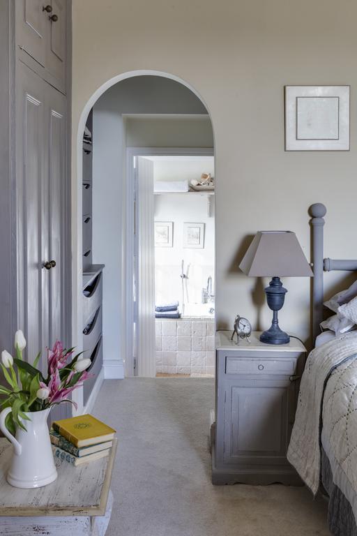 Roundhill Farmhouse Kelston Habitación foto