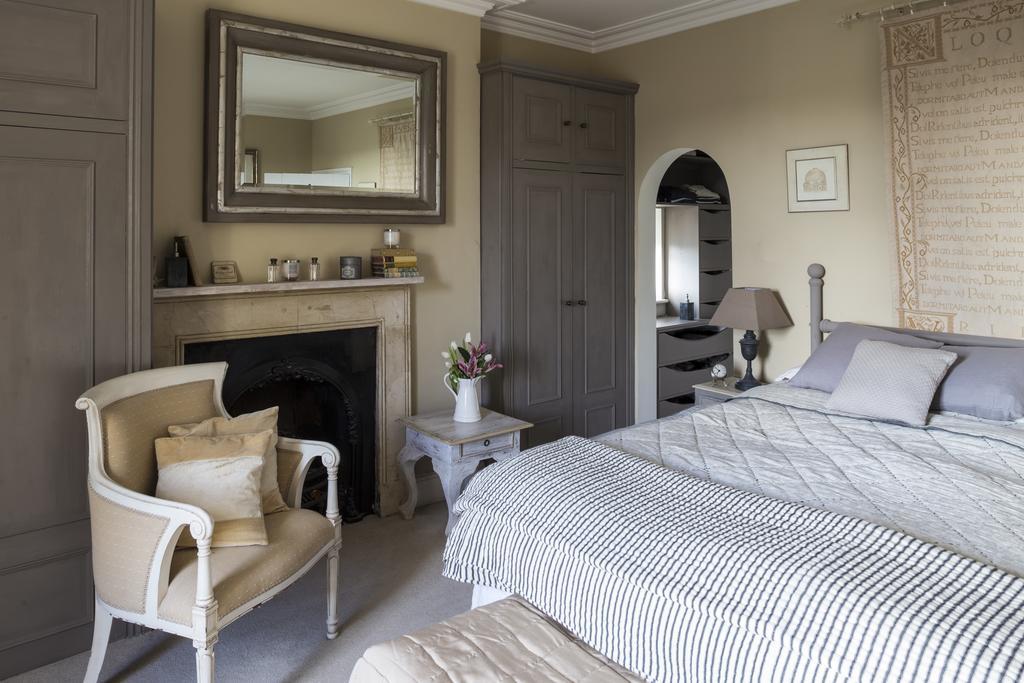Roundhill Farmhouse Kelston Habitación foto
